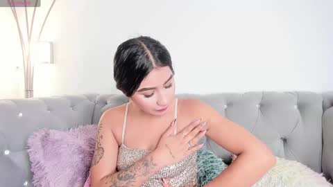  Zayda  online show from 12/31/24, 06:02