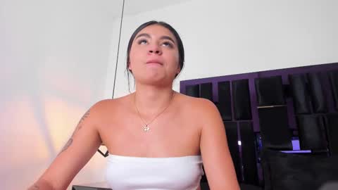  Zayda  online show from 02/10/25, 07:07