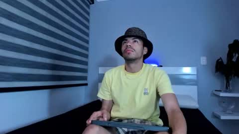 zaynshadow_ online show from 10/20/25, 06:58