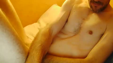 Snapshot of zaze71 chatting on 02/08/26, 05:44 zaze71 online show from 02/08/26, 05:44