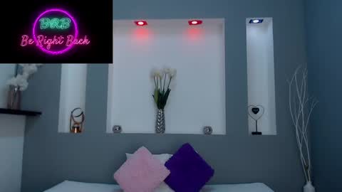 Karolyne online show from 03/07/25, 02:12