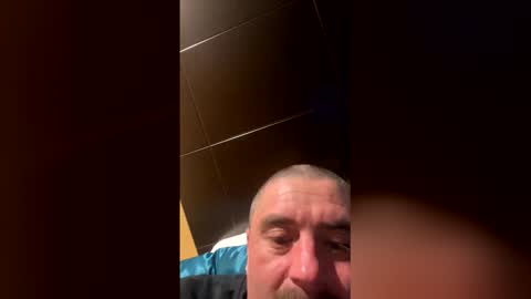 zeek805 online show from 01/15/26, 06:33