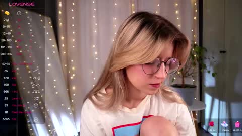 Avi online show from 02/15/26, 02:14