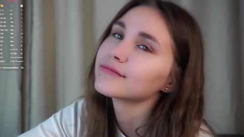 Emilia online show from 11/05/25, 02:22