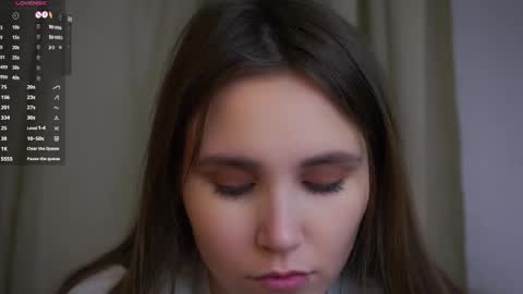 Emilia online show from 12/03/25, 01:02