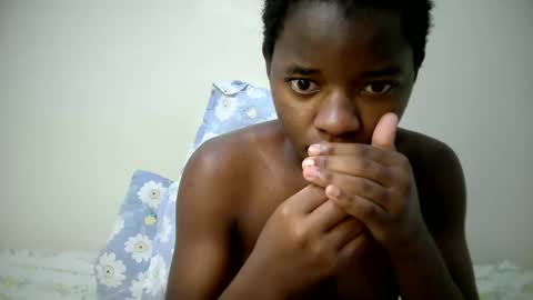 Snapshot of zellah chatting on 03/02/26, 02:36 zellah online show from 03/02/26, 02:36