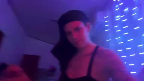 zellaxobella online show from 01/11/25, 05:31