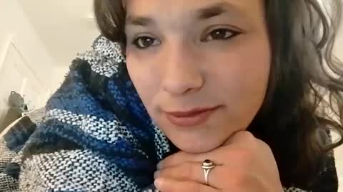 Snapshot of zellelajay2009 chatting on 02/16/25, 11:05 KENDAL Kaylee online show from 02/16/25, 11:05