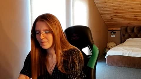 Julia online show from 01/10/26, 11:23