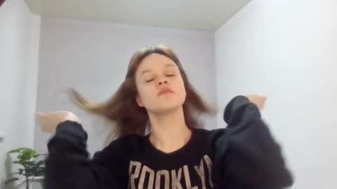 Snapshot of zenaidafairleigh chatting on 03/02/26, 03:30 Ammy online show from 03/02/26, 03:30