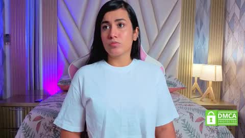 Zendaya  online show from 10/22/25, 11:21