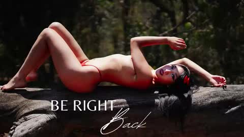 Zendaya online show from 09/12/25, 10:21