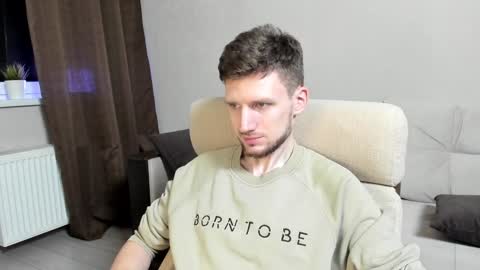 Andrew online show from 02/05/25, 06:15