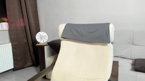 Andrew online show from 11/26/25, 08:43