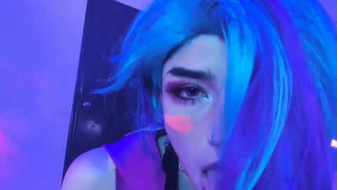    online show from 03/09/25, 03:16