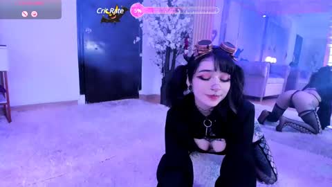    online show from 03/11/25, 02:18