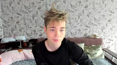 Ethan online show from 05/17/26, 02:42