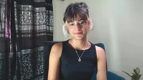 Snapshot of zero__o chatting on 02/24/25, 10:14 ZERO online show from 02/24/25, 10:14