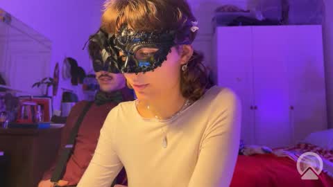 Snapshot of zeta214 chatting on 01/15/26, 05:16 zeta214 online show from 01/15/26, 05:16