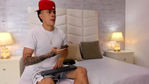 Sebas online show from 10/07/25, 03:36