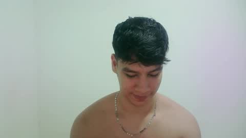 zeus_183 online show from 02/01/26, 06:23