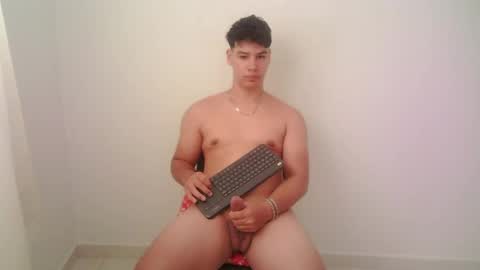 zeus_183 online show from 05/29/26, 02:59