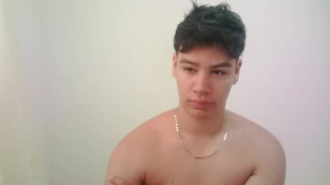 zeus_183 online show from 06/03/26, 12:52