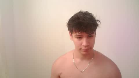 zeus_183 online show from 06/26/26, 08:46