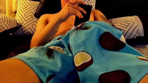 zeus online show from 01/20/25, 02:57