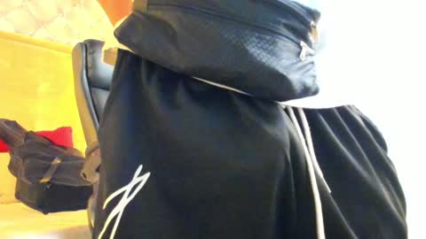 zeus online show from 01/23/25, 11:48