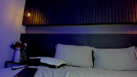 zeus online show from 02/07/25, 08:55