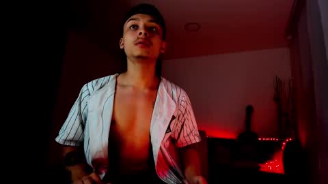 zeus online show from 03/08/25, 01:17