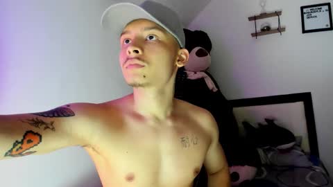 zeus online show from 11/07/25, 08:42