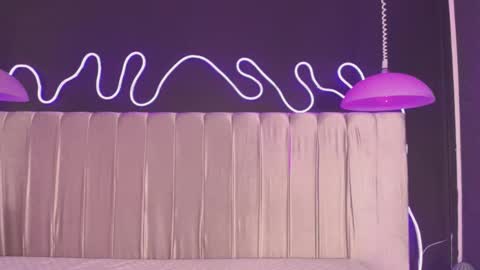 zhally_dee online show from 03/20/26, 07:52