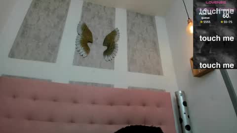 ZHAMIRA  ANDRES online show from 03/22/26, 10:57