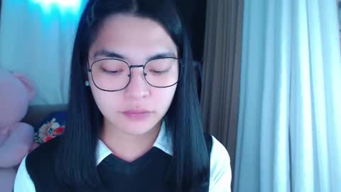 im your lovely zhaviabigcock here online show from 02/05/25, 04:06