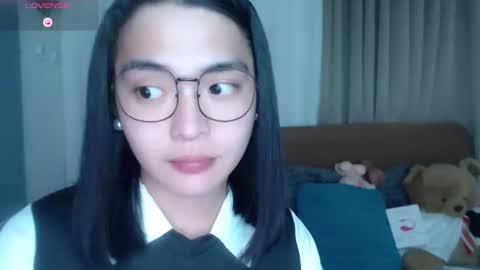 im your lovely zhaviabigcock here online show from 04/19/26, 07:40