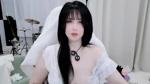 zhen online show from 05/31/26, 12:34