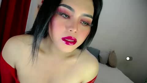 Snapshot of zhillycate chatting on 01/04/25, 10:27 CATE online show from 01/04/25, 10:27