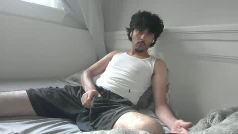 Snapshot of zia65226 chatting on 07/09/26, 12:15 zia65226 online show from 07/09/26, 12:15