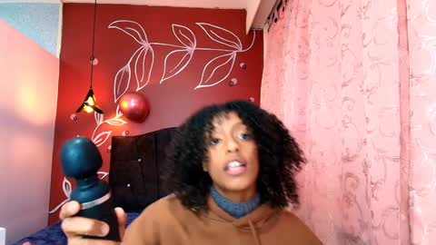 Zia Green online show from 01/29/25, 03:04