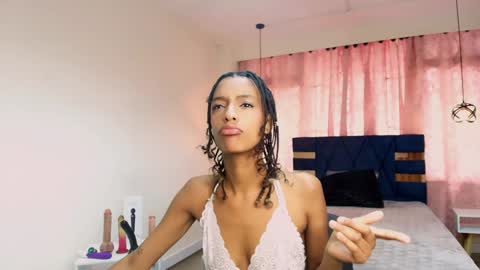 Zia Green online show from 02/07/25, 12:17