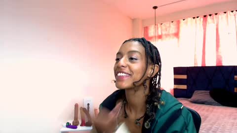 Zia Green online show from 02/07/25, 03:30