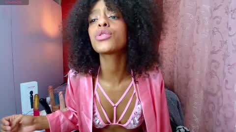 Zia Green online show from 02/25/25, 03:27