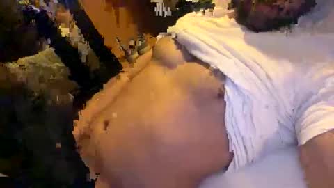 ziadzizi6677 online show from 04/05/26, 05:48