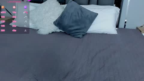 zia online show from 02/15/25, 12:01