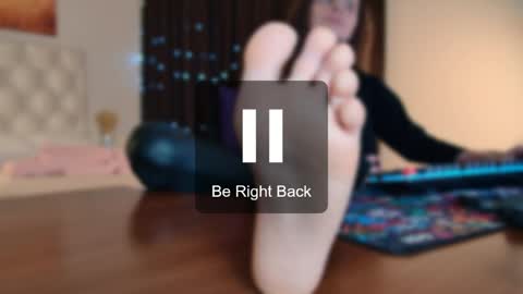 zianichols online show from 04/09/26, 06:35