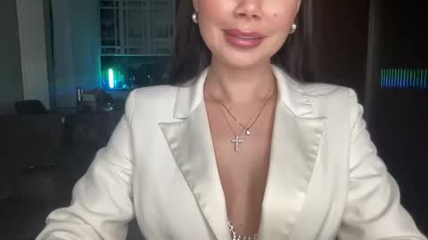 Nensi online show from 11/28/25, 06:43