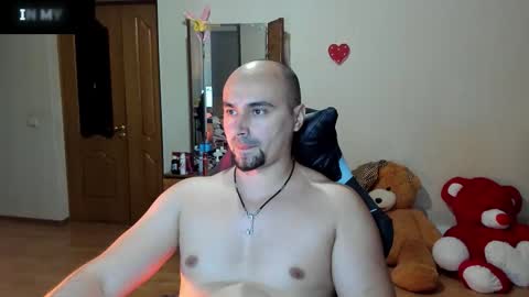 Ziesh online show from 10/10/25, 03:11