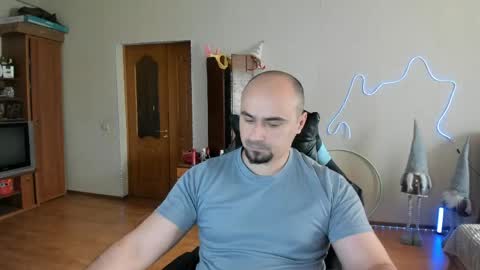 Ziesh online show from 04/12/26, 09:36